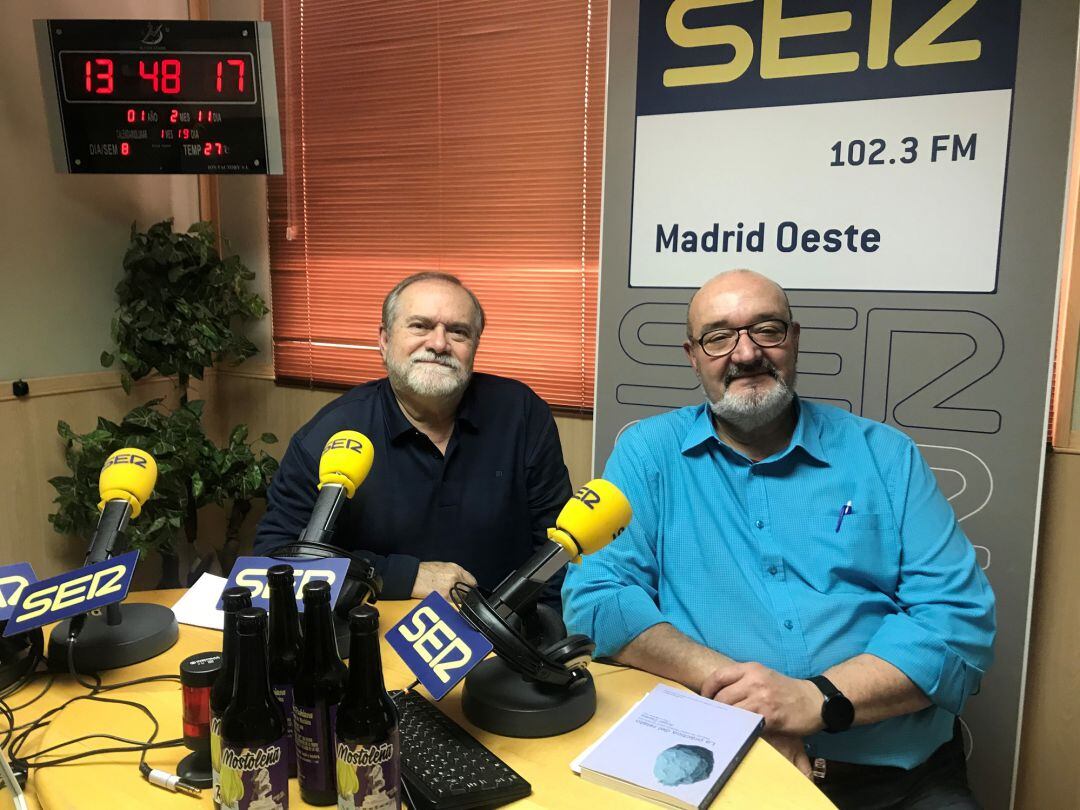 Los escritores Pepe Labad y Gonzalo Arjona