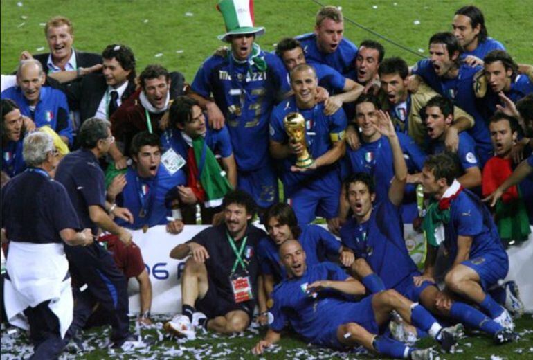 Imagen de archivo de la seleción italiana celebrando el Mundial de 2006