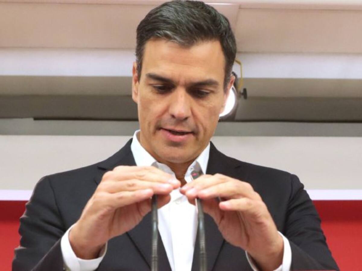 Pedro Sánchez muestra su "profundo desacuerdo" con las cargas policiales