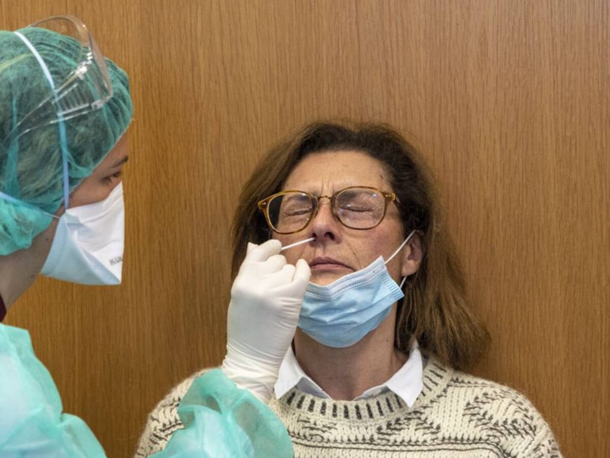 Reclaman que hagan pruebas a las trabajadoras de ayuda a domicilio