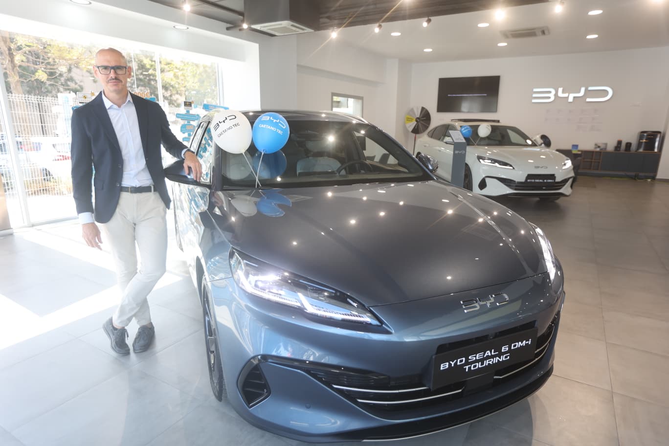 Caetano Tec presenta en Málaga el Seal 6 DM-i, el nuevo híbrido enchufable de BYD