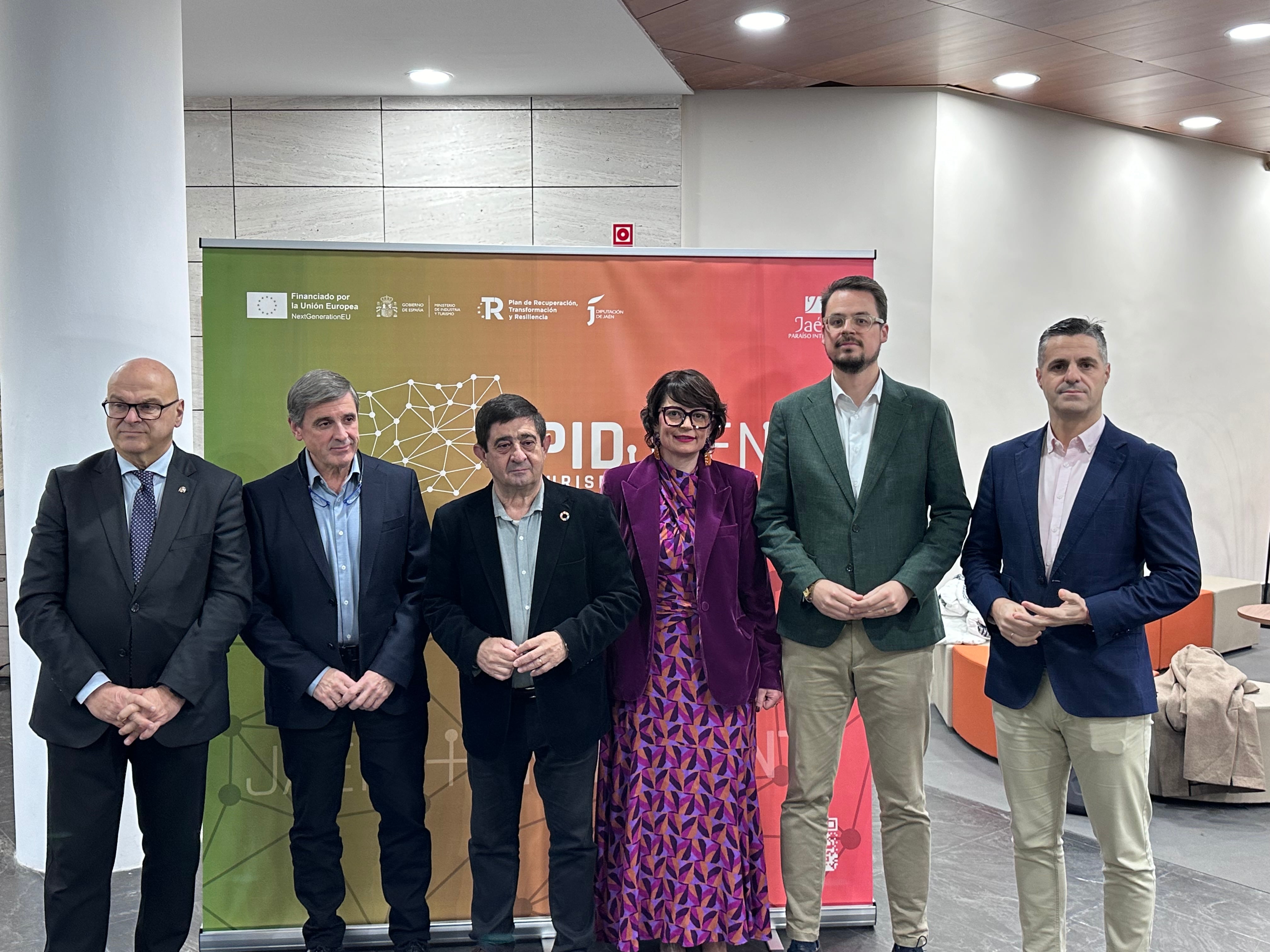 La Diputación de Jaén presenta la Plataforma Inteligente de Destino con una inversión de más de 4,6 millones de euros