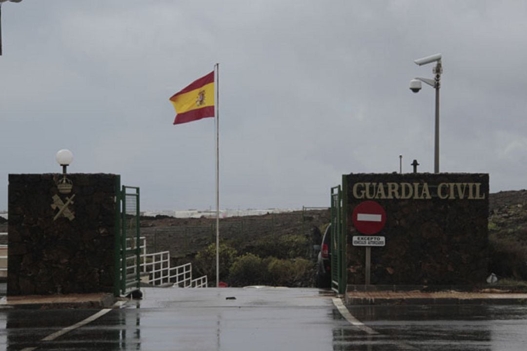 Puesto principal de la Guardia Civil de Costa Teguise, en Lanzarote.