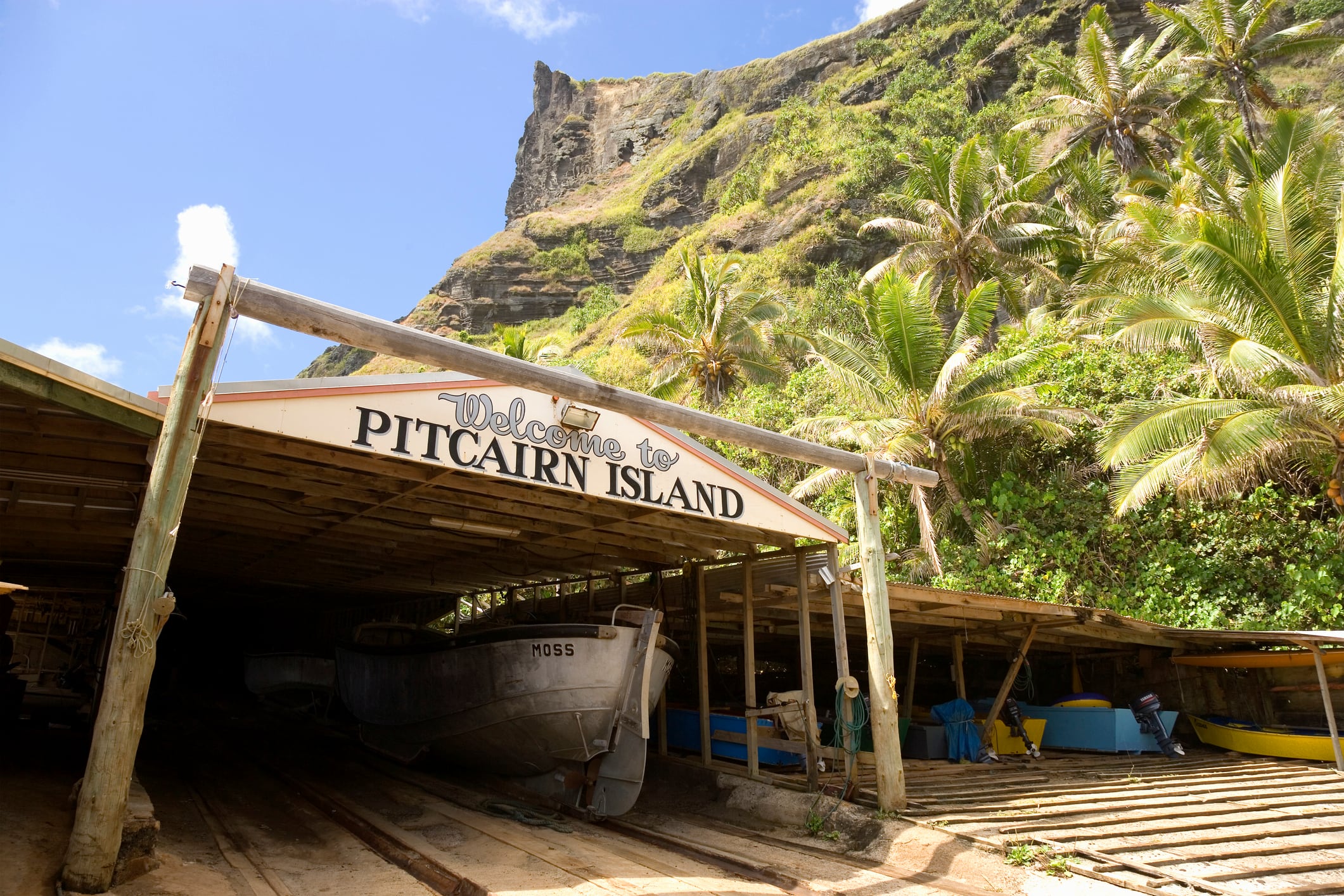 Imágenes de Pitcairn, uno de los territorios que le quedan pendientes por visitar a Maite y Enric.