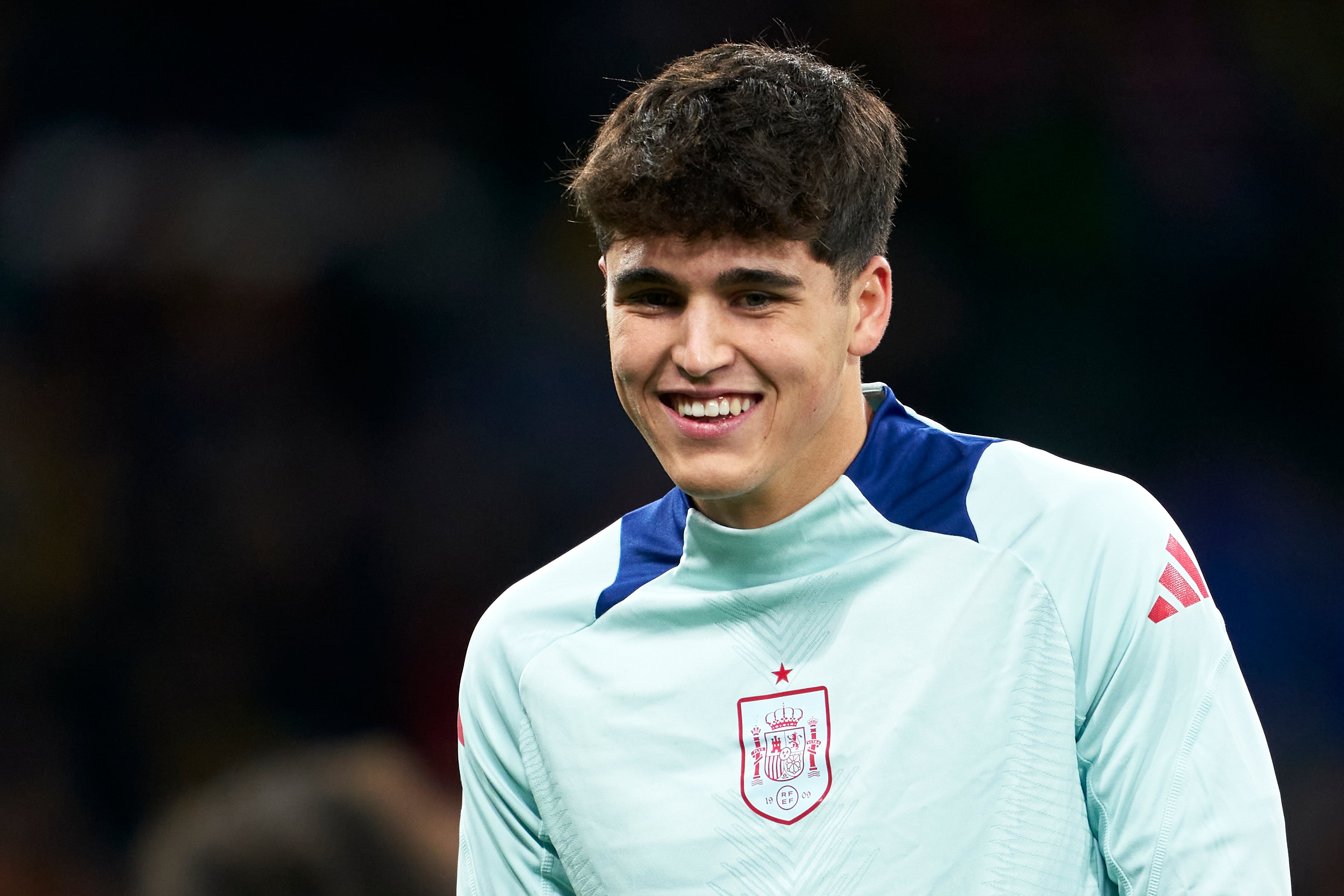 Pau Cubarsí, durante el amistoso entre España y Brasil disputado en el Santiago Bernabéu