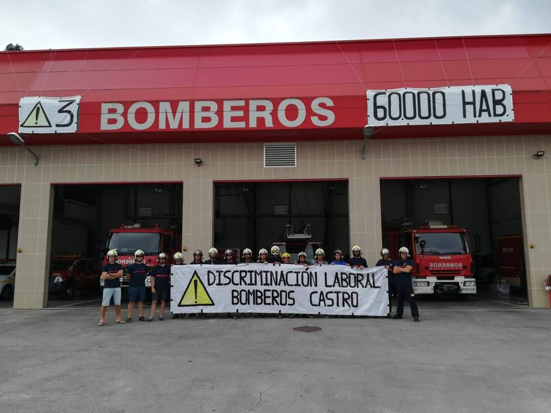 Bomberos de Castro Urdiales.