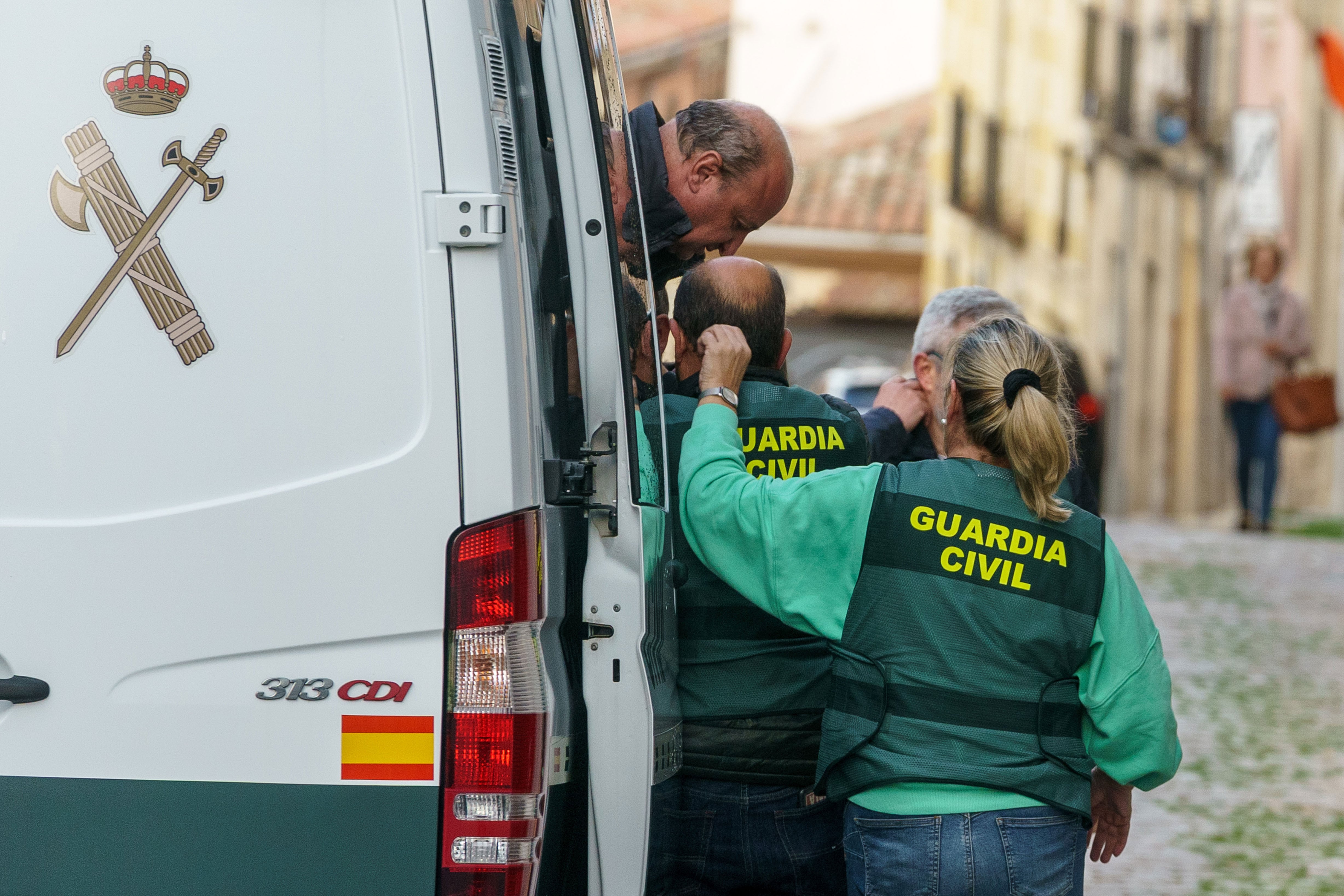 El detenido por la desaparición de Juana Canal en 2003 Jesús P.H., a su llegada este viernes para pasar a disposición judicial en Ávila el pasado mes de octubre