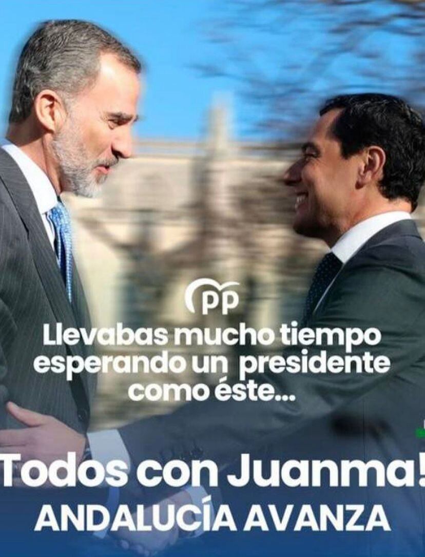 Una imagen de campaña electoral del PP muestra al candidato, Juan Manuel Moreno, saludando al Rey, Felipe VI