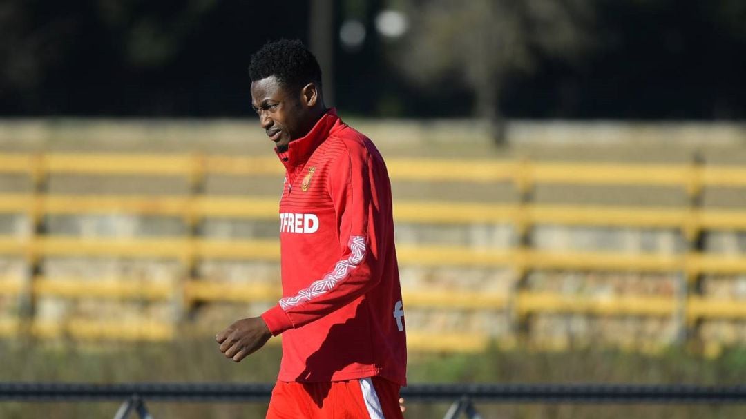 Baba Rahman, entrenando con el RCD Mallorca