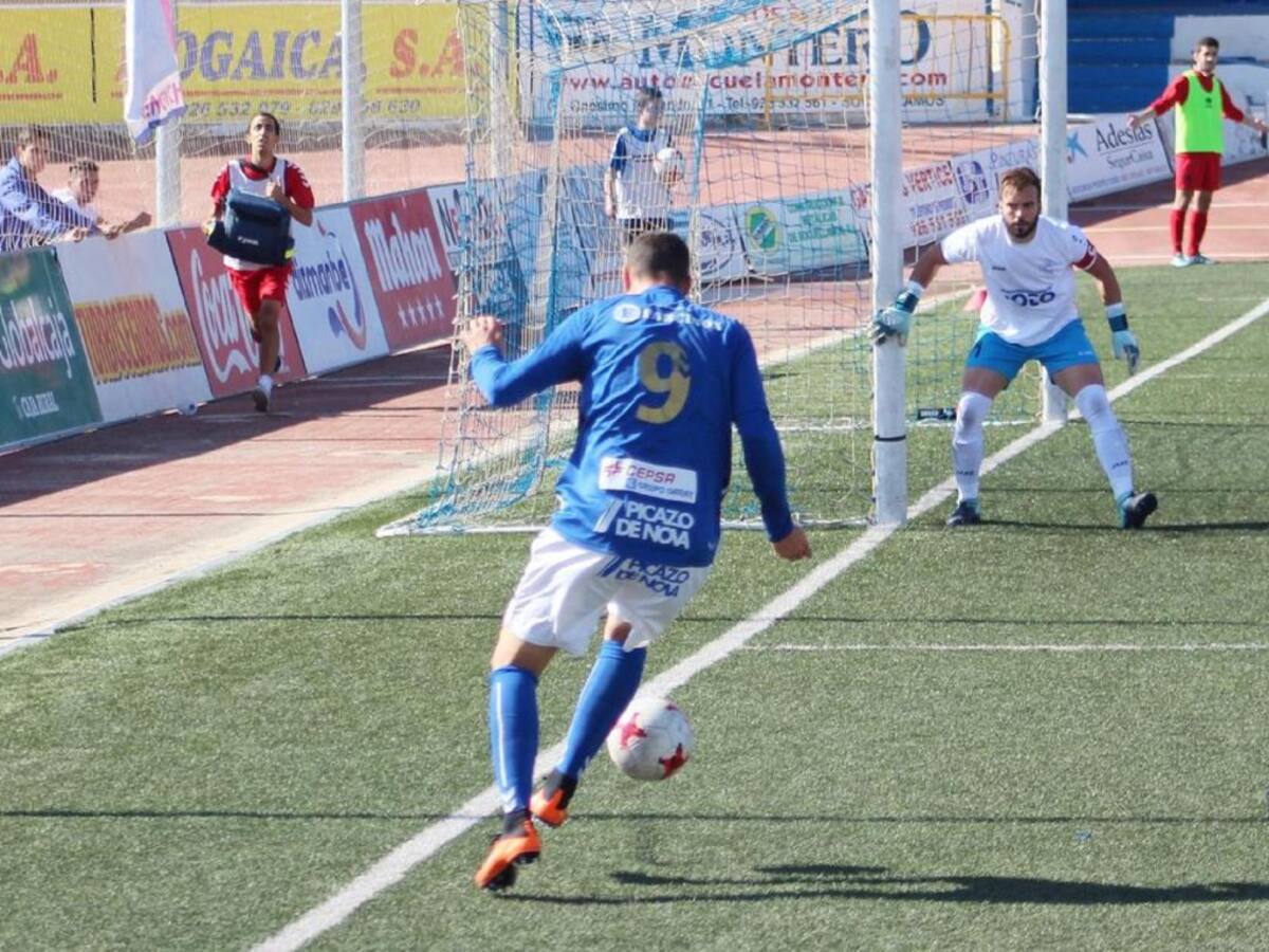 Megías-Marcos Moreno, duelo de goleadores en el Municipal de La Roda