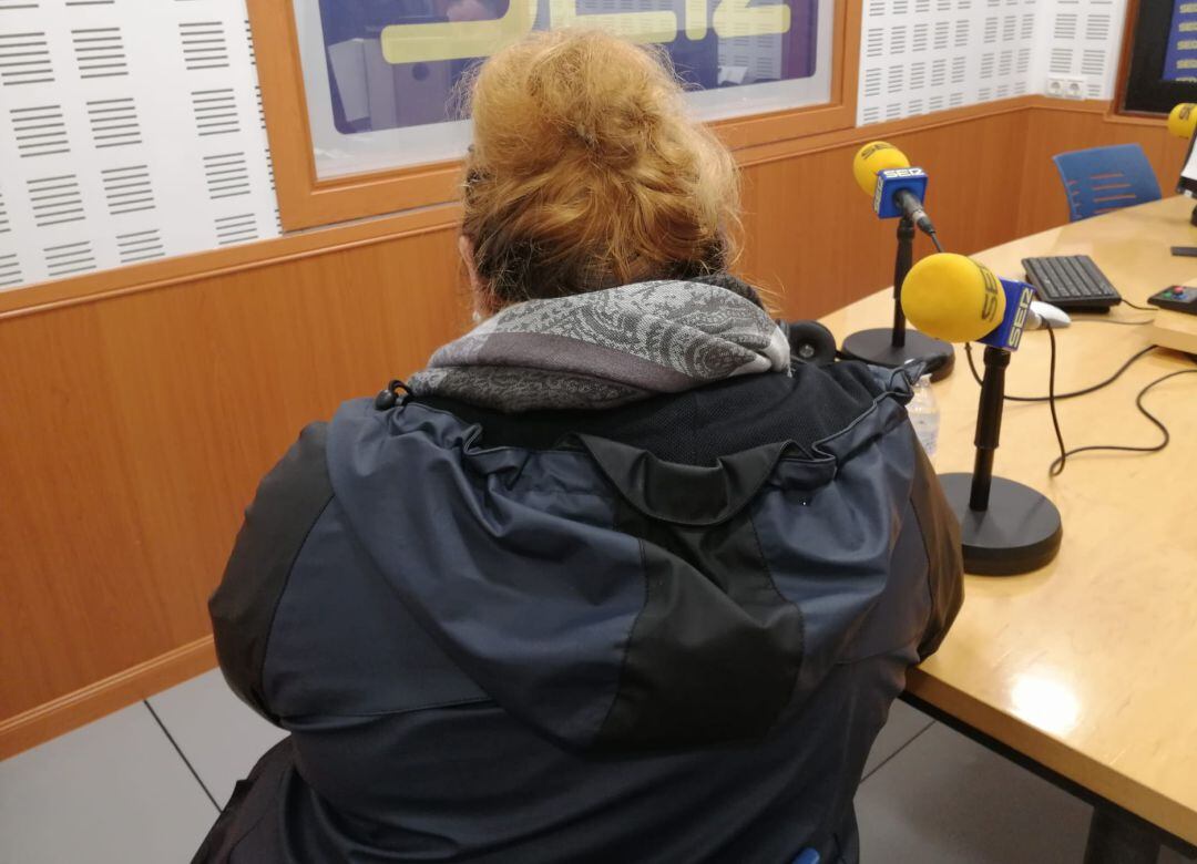 Ana durante la entrevista con RadiO Córdoba