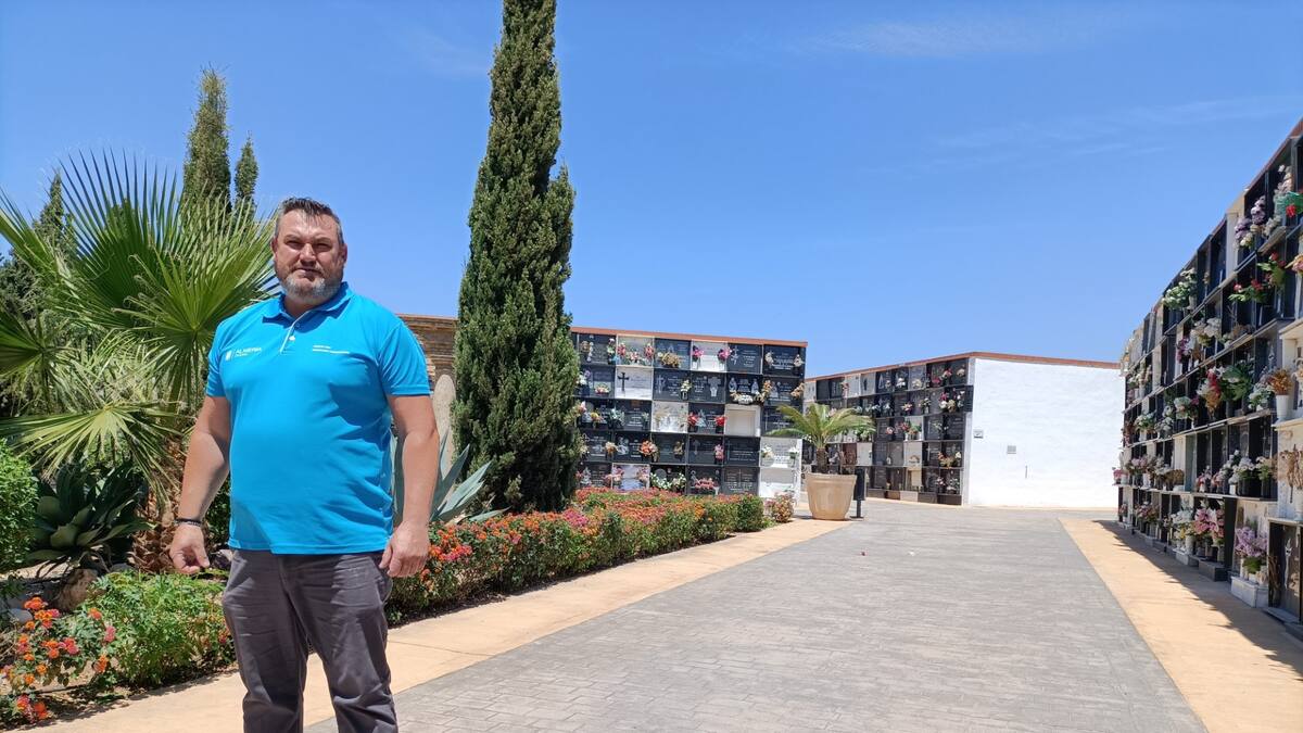 El sepulturero de Almería