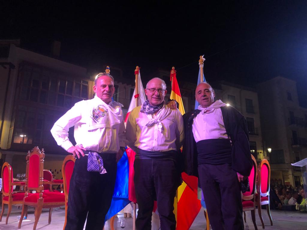 FIESTAS ARANDA Los tres hermanos Cebas fueron los encargados de interpretar los temas tradicionales del Cancionero arandino