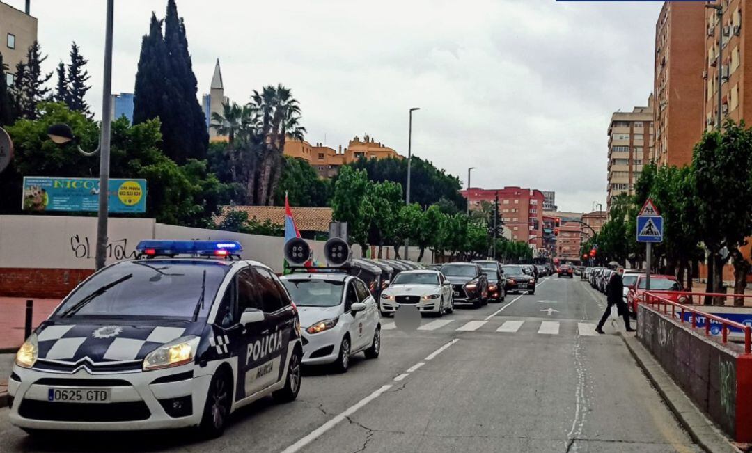 Alguazas se manifiesta en Murcia pidiendo una salida por carretera al Arco Noroeste