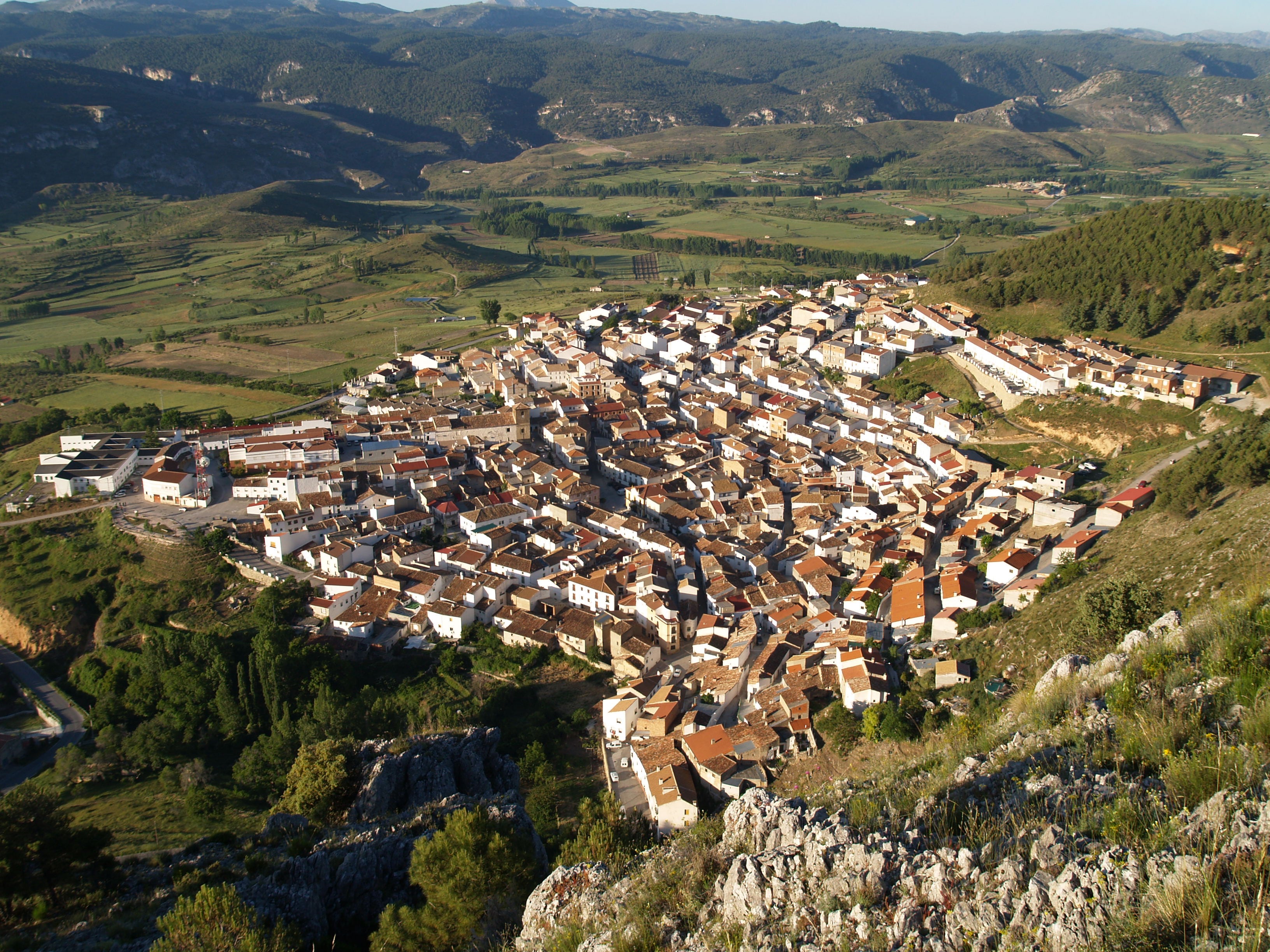 Vista aérea de Santiago de la Espada.