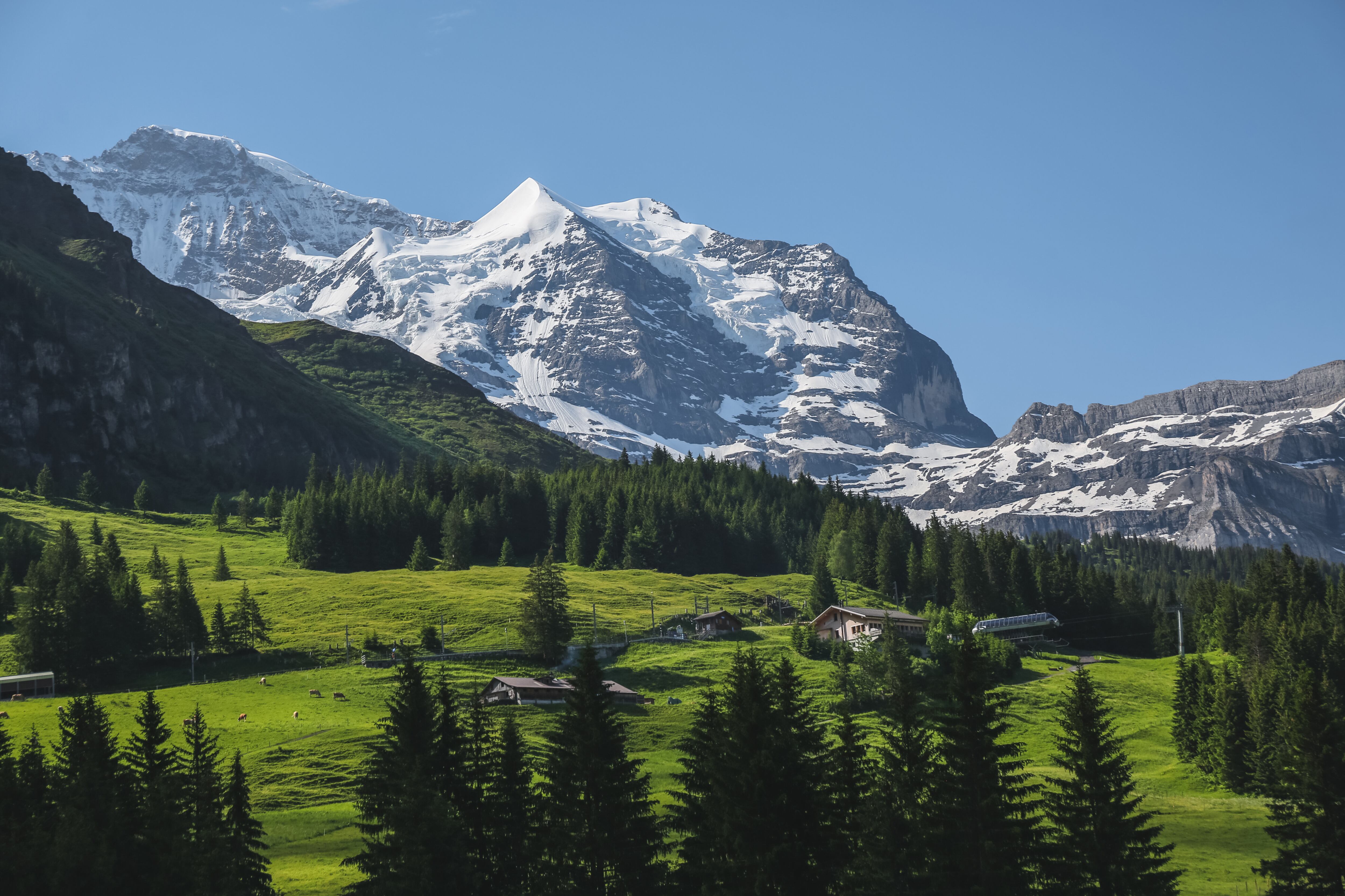 Uno de los valles de los Alpes suizos. Archivo.