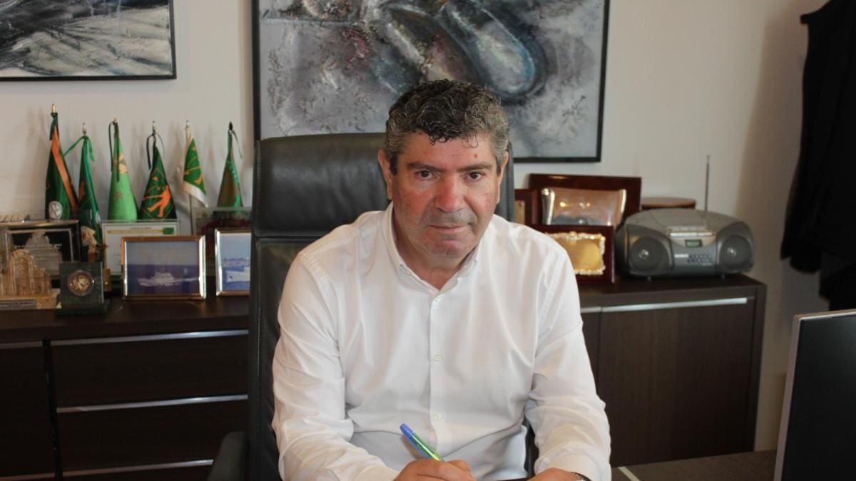 Alfredo Llano deja la política para volver a su verdadera vocación: la docencia