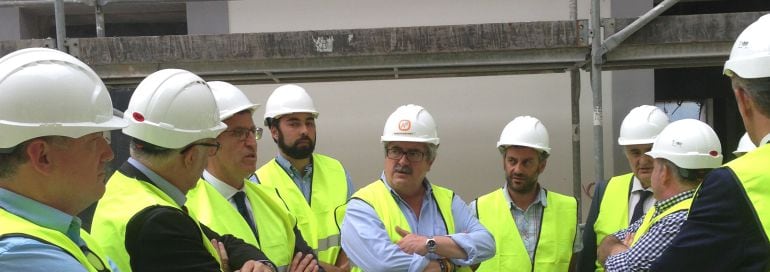 Visita a las obras de la fábrica de tabacos