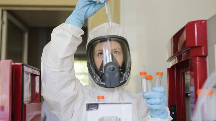 ¿Qué pasa si no quiero vacunarme?: una catedrática responde en cuatro minutos