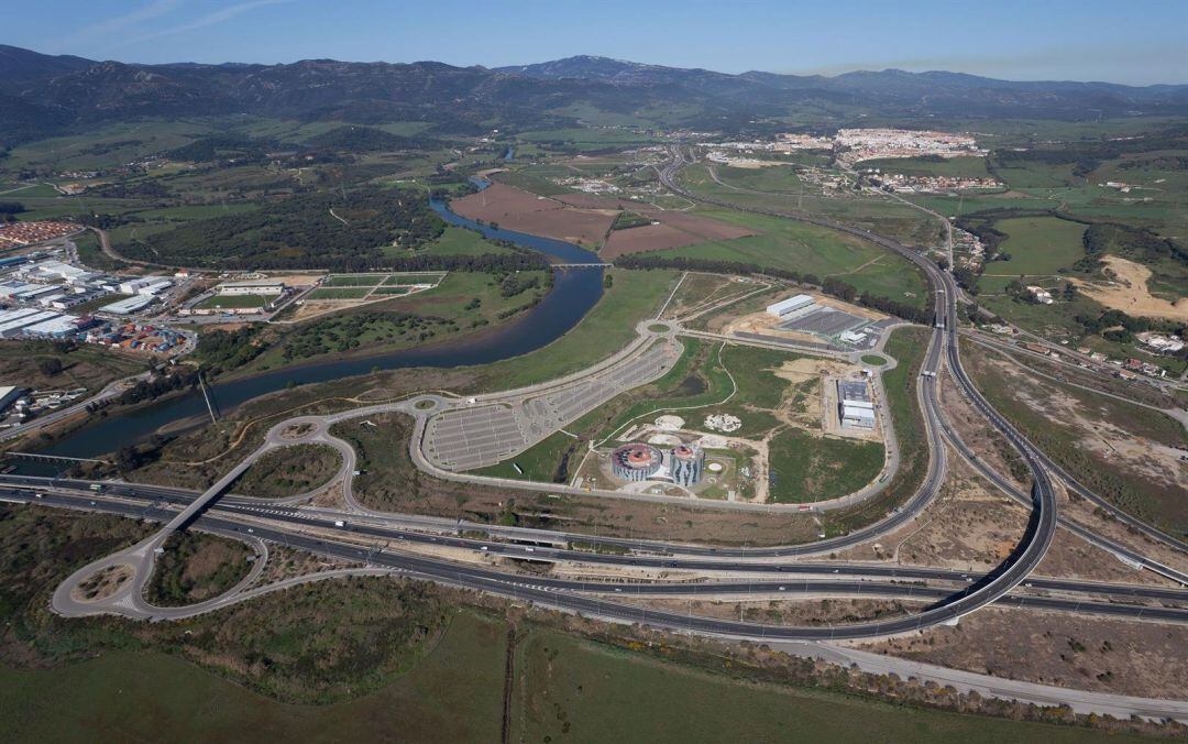 Vista aérea del recinto fiscal &#039;Bahía de Algeciras&#039;, en el término municipal de Los Barrios.