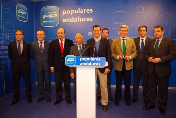 Bonilla junto con los ocho presidentes provinciales del PP andaluz