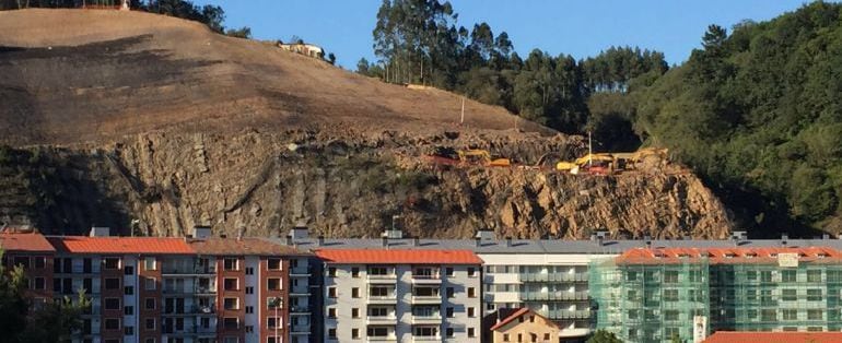 Ondarroa, ladera de Kamiñalde tras los desprendimientos