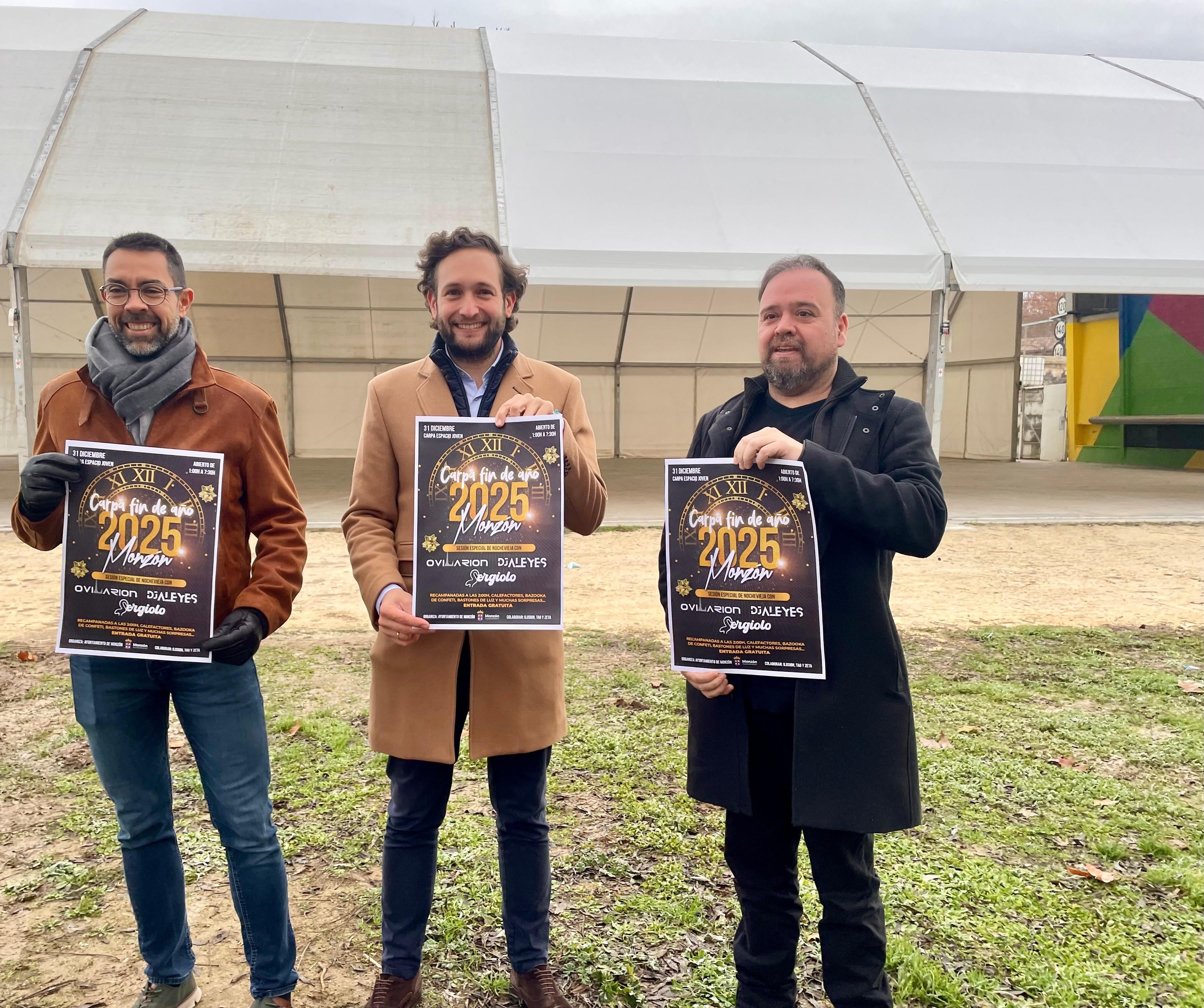 Jairo Sánchez, Isaac Claver y Borja Lana tras la presentación de la carpa de fin de año