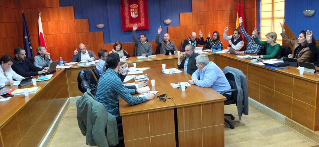 Pleno municipal en Paracuellos de Jarama