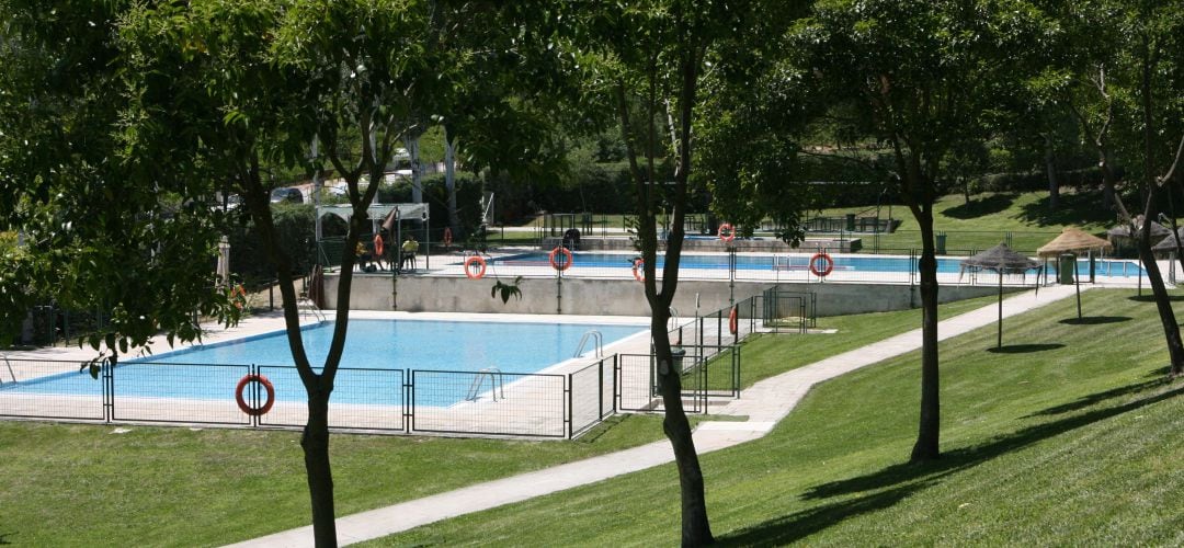 El precio de la entrada individual a las instalaciones es de 3 euros para abonados y de 7 para los no abonados