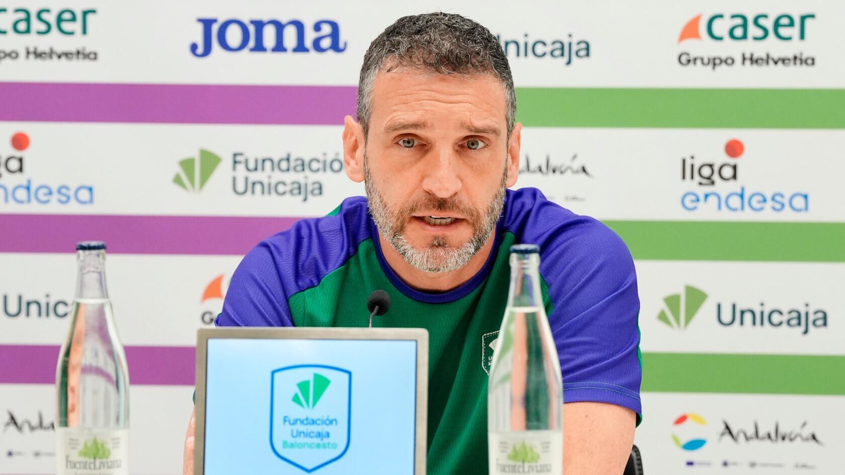 El técnico del Unicaja Ibon Navarro en la rueda de prensa previa al primer partido de semifinales de la Liga Endesa ante el UCAM Murcia