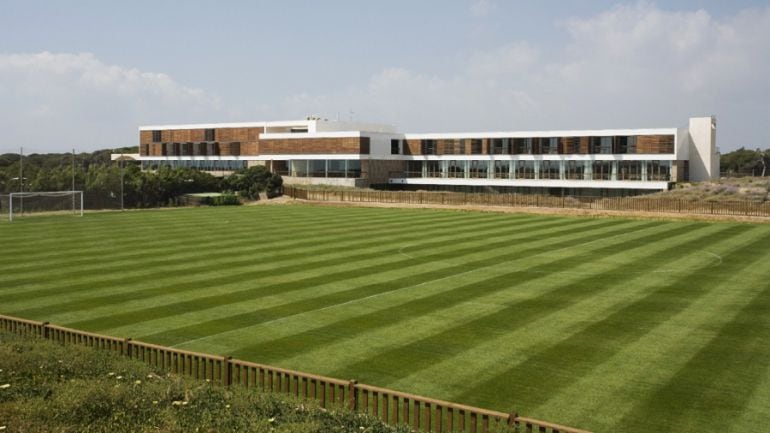 Campo de Fútbol del Parador de El Saler, con las mismas medidas que el campo del Mestalla