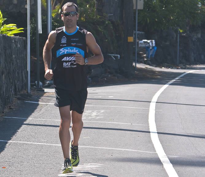 El deportista alavés competirá de nuevo en el Iron Man de Hawaii el 9 de octubre