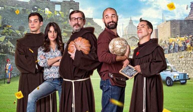 El cine español estrena la cartelera de este año con la comedia 'Que baje Dios y los vea'