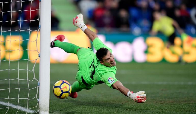 Vicente Guaita, en uno de sus partidos con el Getafe CF