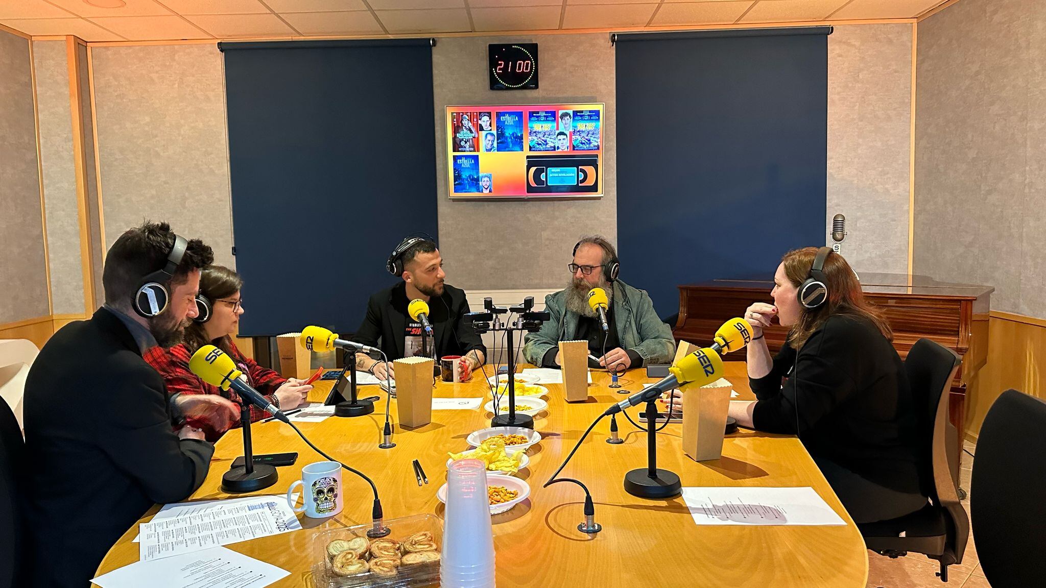 Programa especial en directo de &#039;El Videoclub&#039; desde los estudios de Radio Jaén Cadena SER, con motivo de la Gala de los Premios Goya 2025.