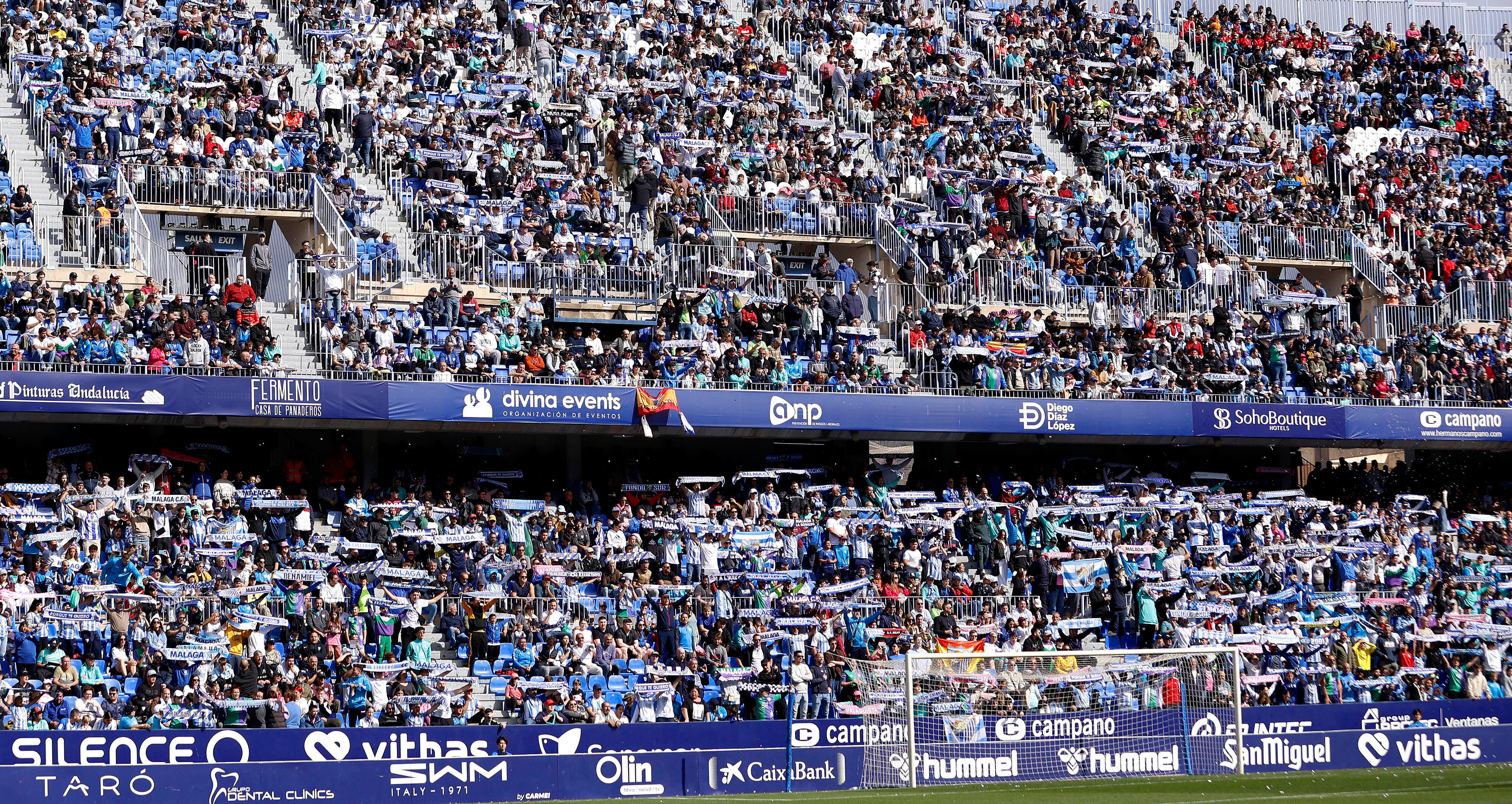 El Málaga pone a disposición de los abonados y con carné malaguista entradas para el partido del domingo contra el Ceuta con una reducción del 50%