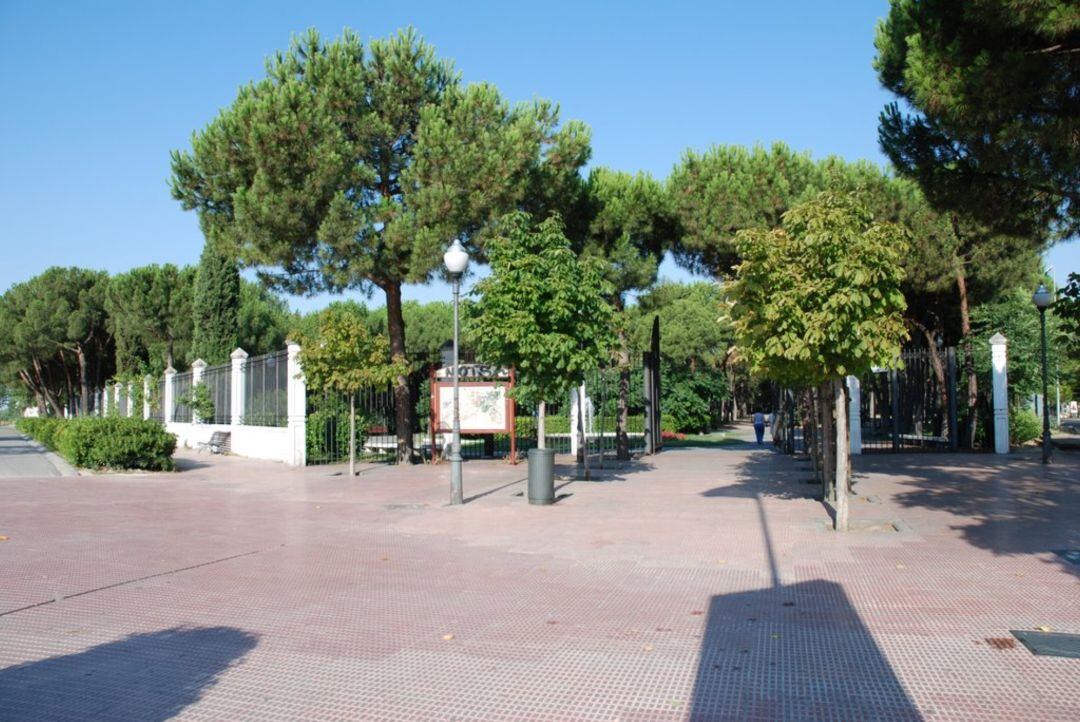 Entrada al Parque Liana donde se va a celebrar el mercadillo