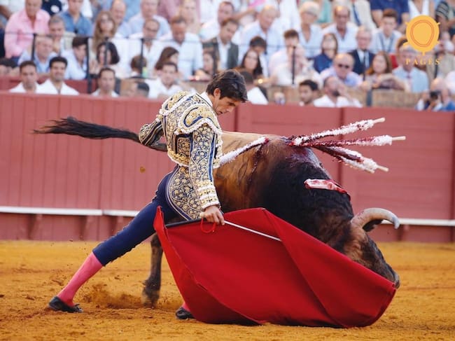 Castella se dobla con el primero de su lote