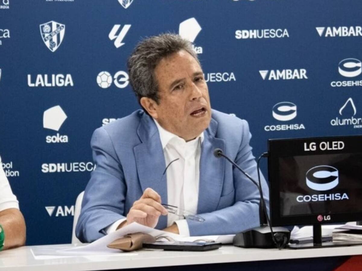 Manuel Ollé: "La SD Huesca está saliendo de la UVI"
