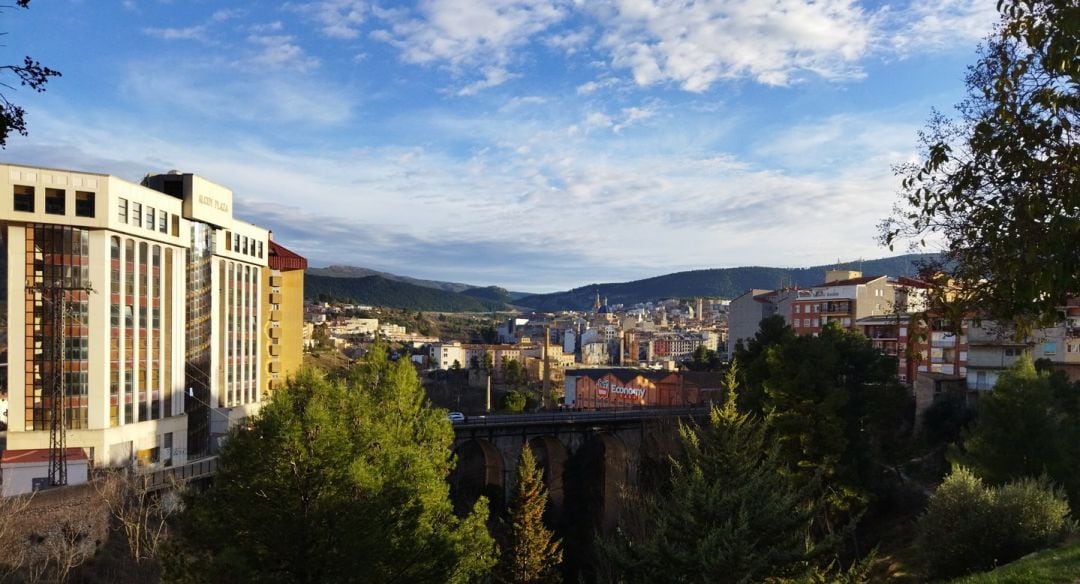 Alcoy registra 29 nuevos contagios y 6 fallecimientos por COVID-19 en los últimos días, según Sanidad.