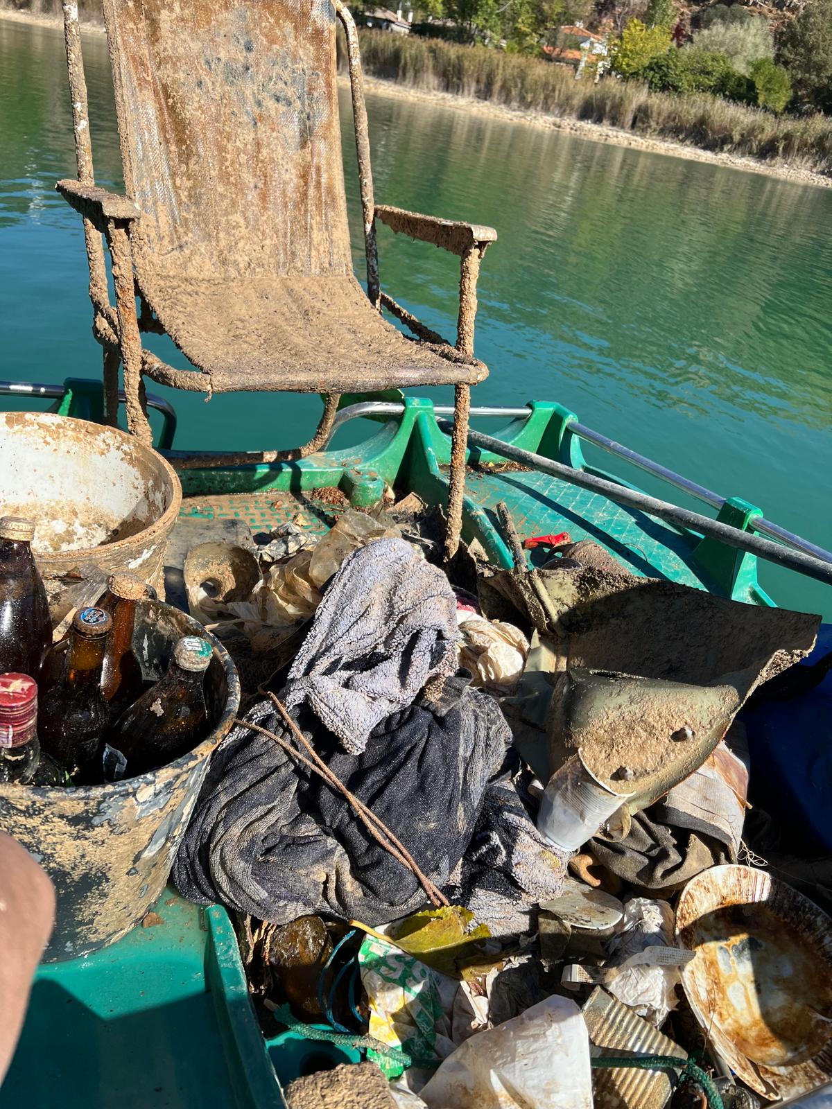 Recogida de residuos en las Lagunas de Ruidera