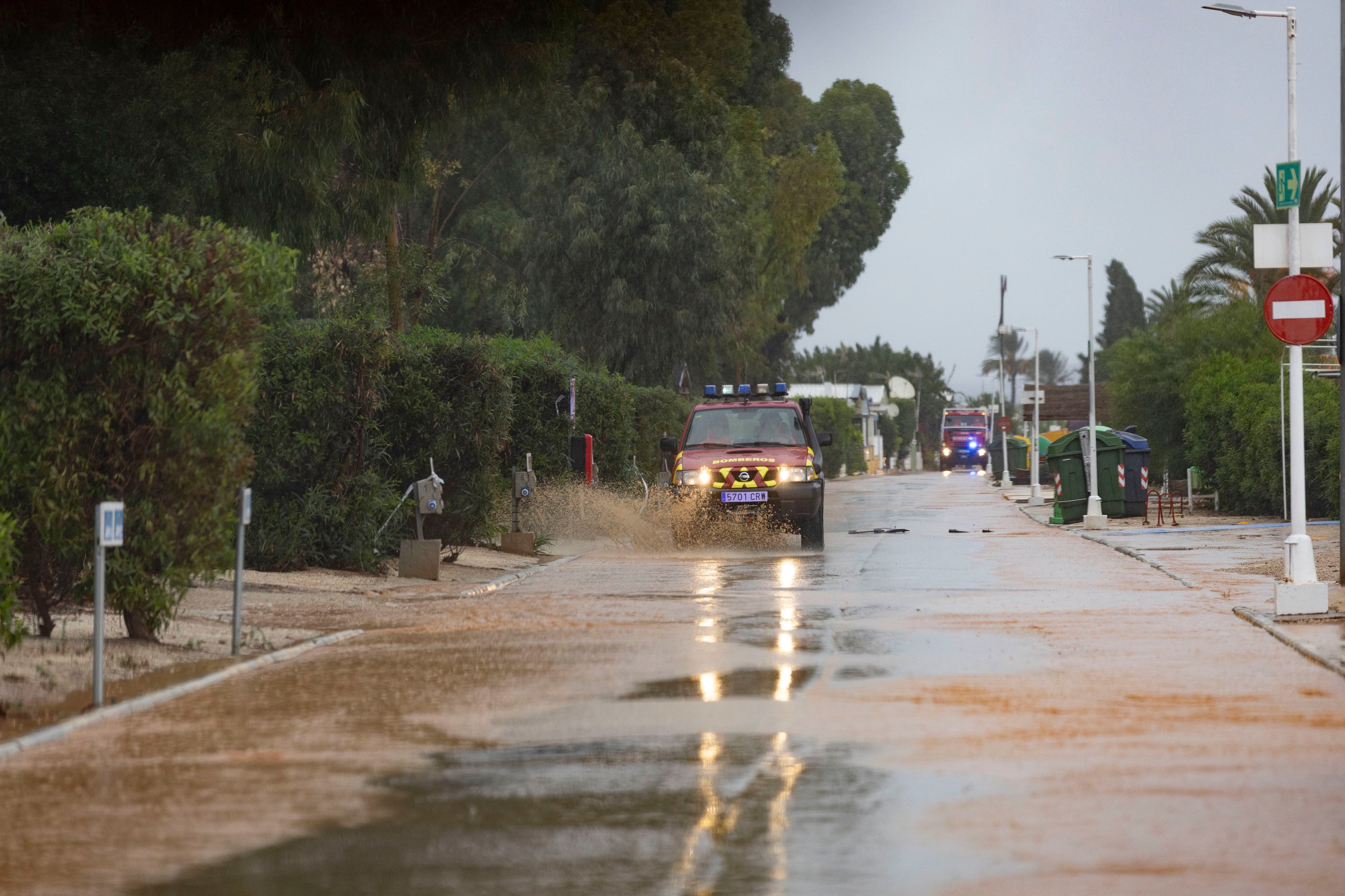 El 112 registra 101 llamadas este viernes relacionadas con las lluvias, la mayoría en Cartagena