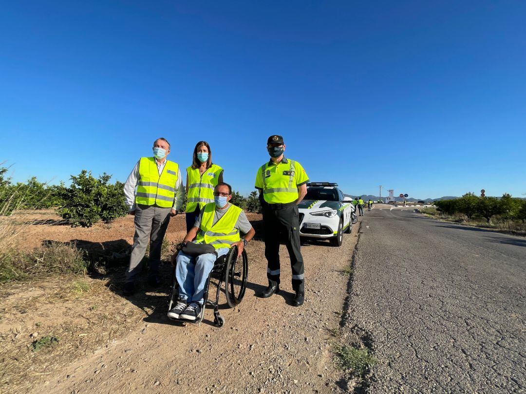 Esta campaña, en la que colabora la Asociación de Lesionados Medulares y Grandes Discapacitados Físicos (ASPAYM), trata de concienciar a la población sobre la necesidad de cumplir con la normativa de circulación.