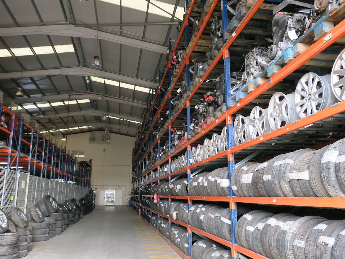 De Blas organiza en Leganés un superoutlet de piezas de segunda mano