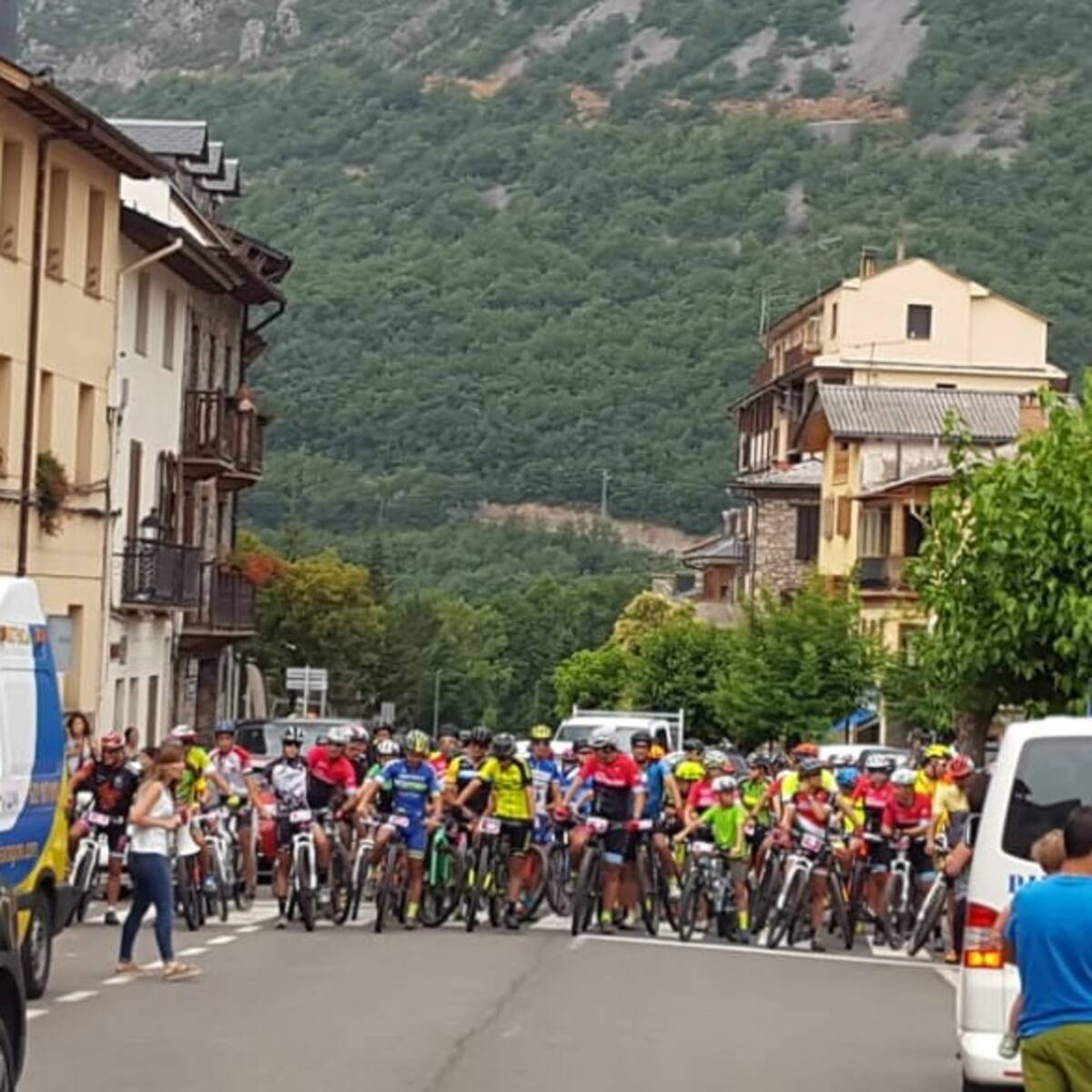 Veintiuna ediciones de la Puyada a Liri