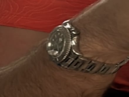 Reloj sustraído durante la operación policial