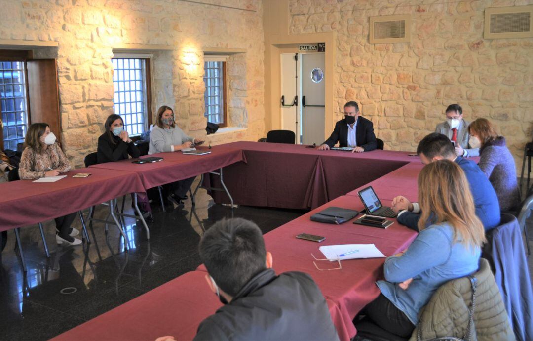Reunión de la Comisión Sectorial de Seguimiento de la ITI en Linares.