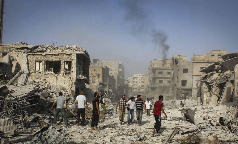 Vista de una ciudad de Siria devastada por los bombardeos