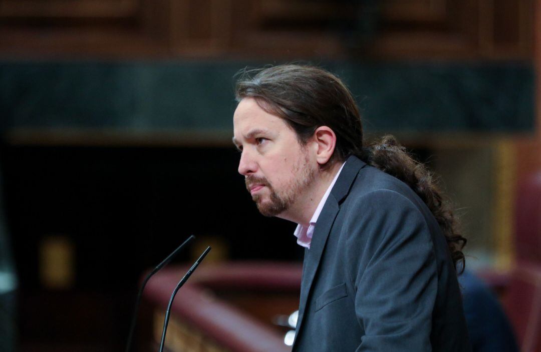 El secretario general de Podemos, Pablo Iglesias, en el Congreso de los Diputados en la primera sesión del debate de investidura del candidato socialista a la Presidencia de Gobierno en la XIV Legislatura en Madrid (España), a 4 de enero de 2020.