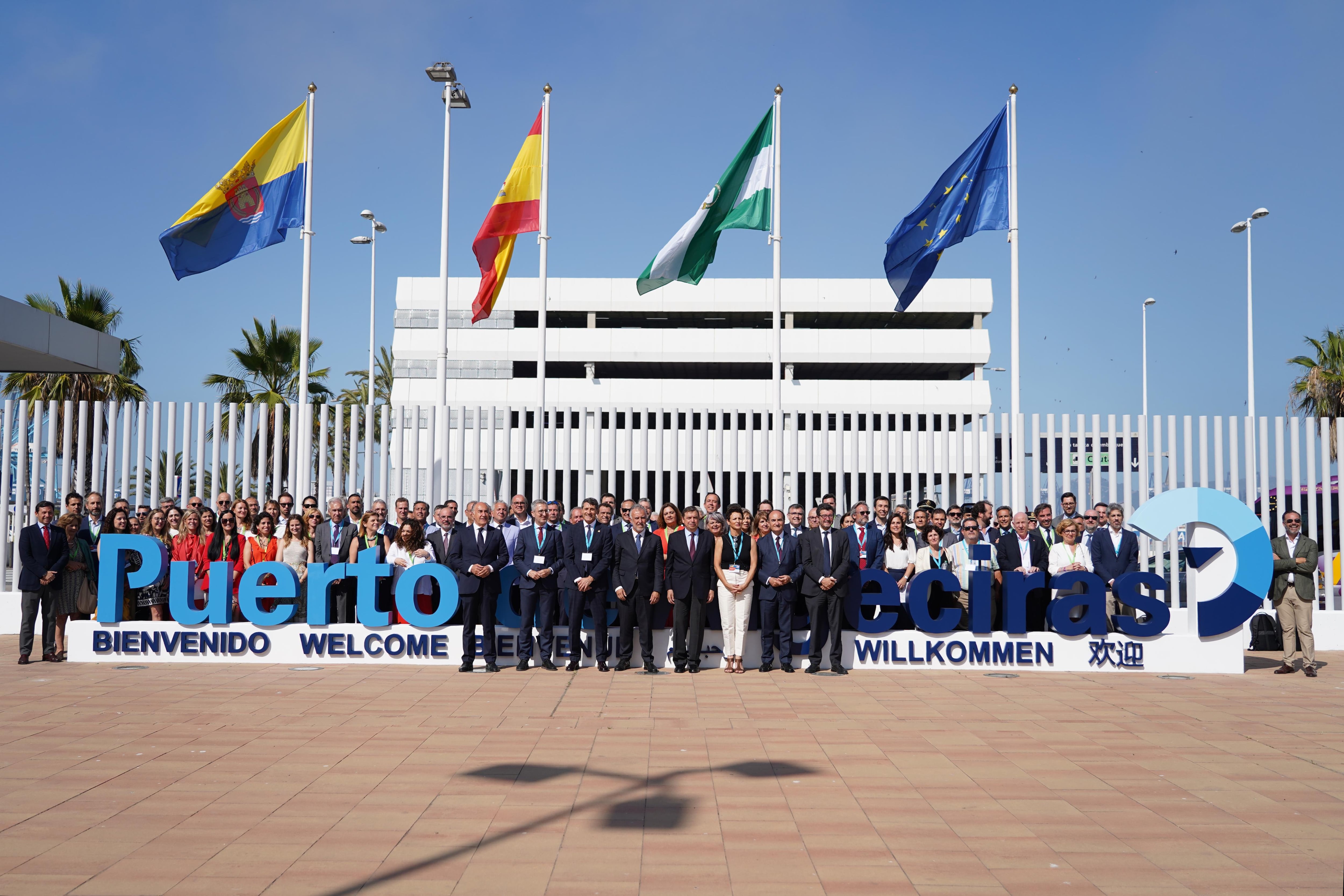 Participantes Foro sobre comercio internacional en Algeciras